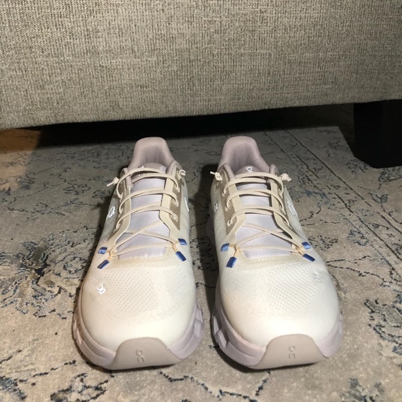 On Cloudtilt Sneakers in Sand lavender - Picture 6 of 9